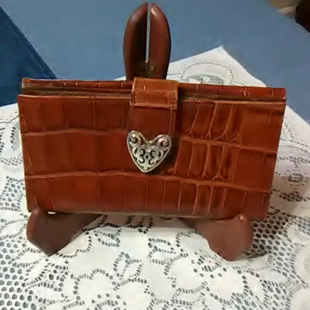 Brighton Wallet